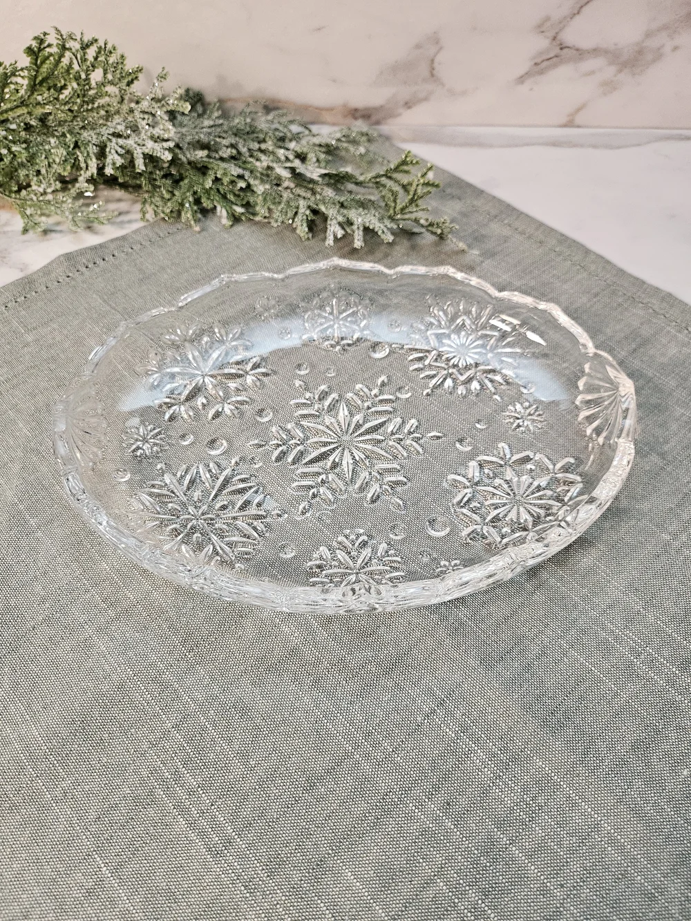 Vintage Mikasa Crystal Snowflake Sweet Dish 9.25 Oval Holiday Candy Serving Tray